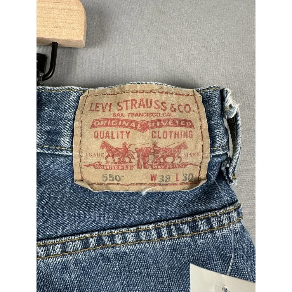 Levis 550 Jeans Men 38x30 Blue Relaxed Fit Tapered Leg Denim Classic Medium Wash